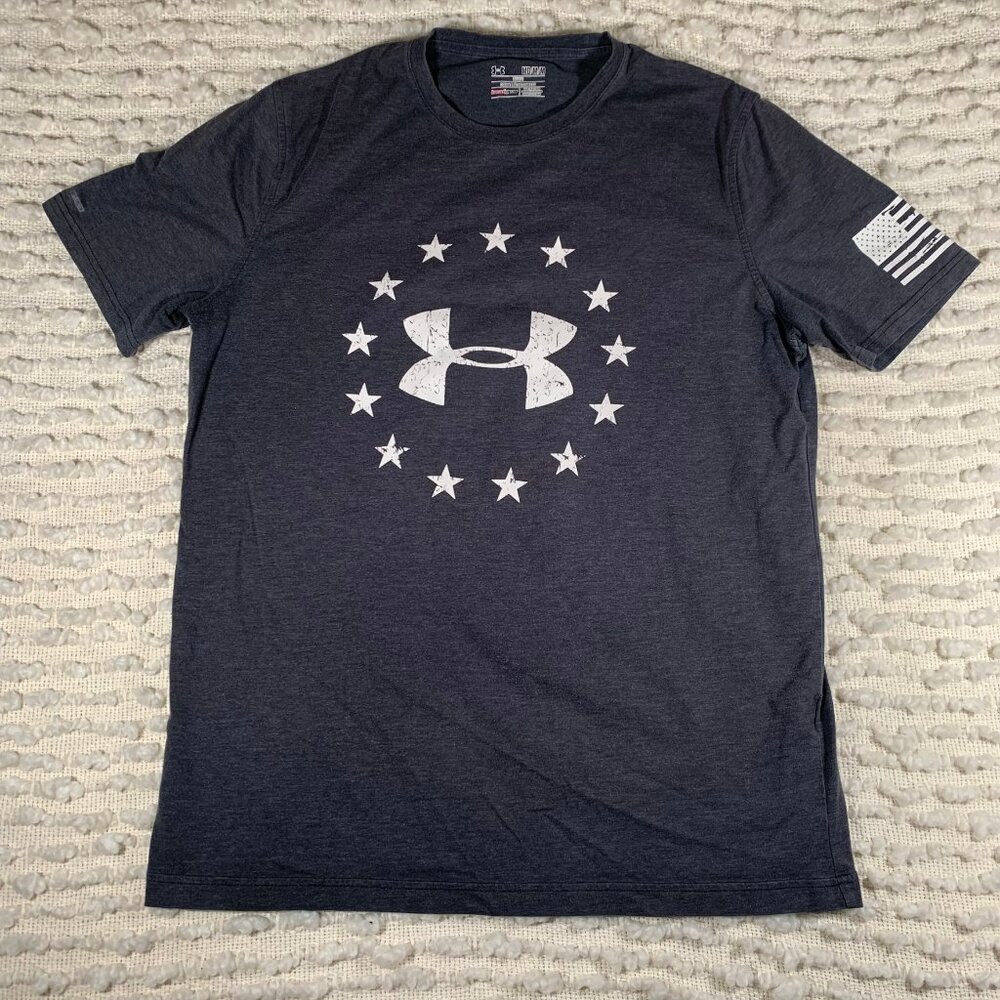 UNDER ARMOUR MENS MEDIUM GRAY SHORT SLEEVE SHIRT CREW NECK AMERICAN FLAG MILITAR